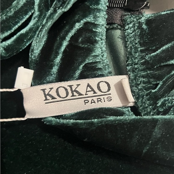 Kokao Paris Girls Green Velvet Maxi Dress Size 14 Modest Long Sleeves Holiday - Picture 4 of 6